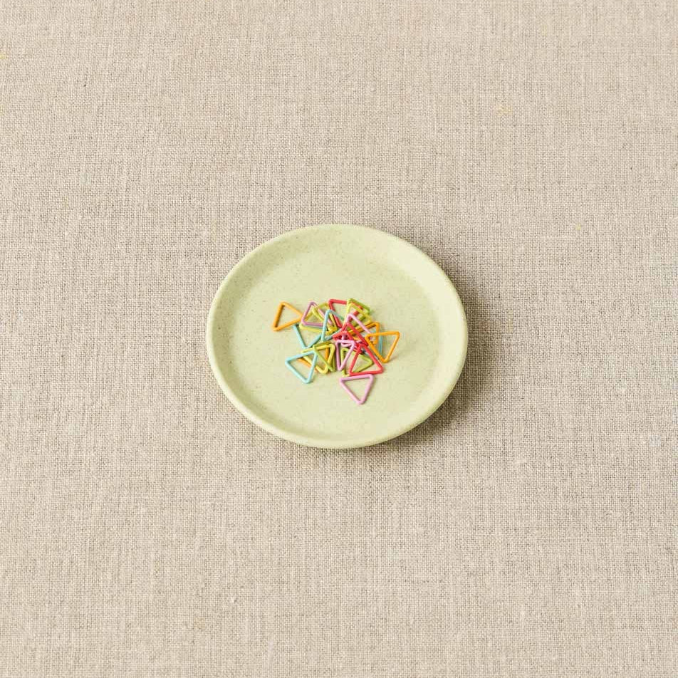 Cocoknits Magnetic Notions Dish Celery