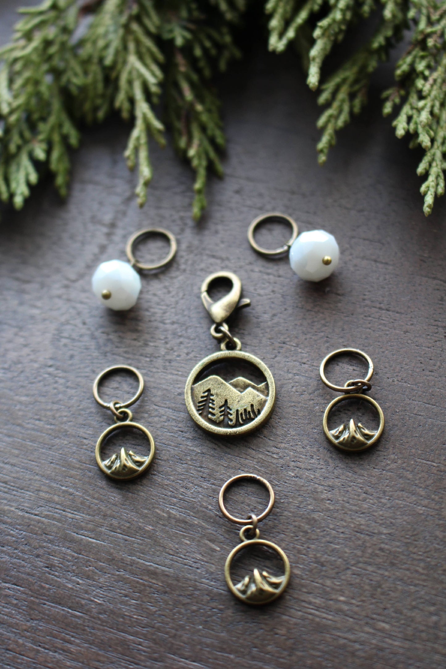 Never Knot Knitting:Winter Forest Stitch Markers