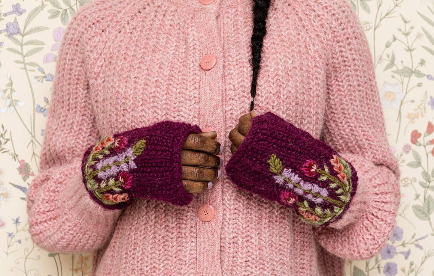 French Knot Meadow Handwarmer