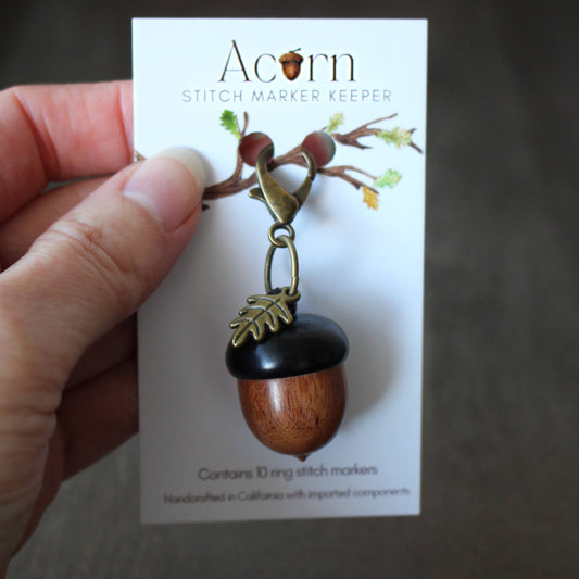 Never Knot Knitting:Little Acorn Stitch Marker Keeper with stitch markers